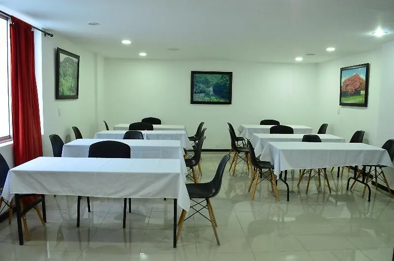 Greenview Medellin By St Hoteles Hotel