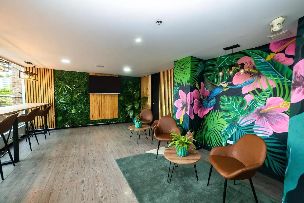 Greenview Medellin By St Hoteles Hotel