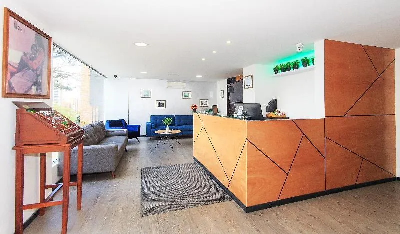 Greenview Medellin By St Hoteles 4*,