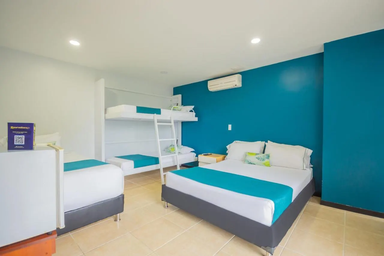 Greenview Medellin By St Hoteles