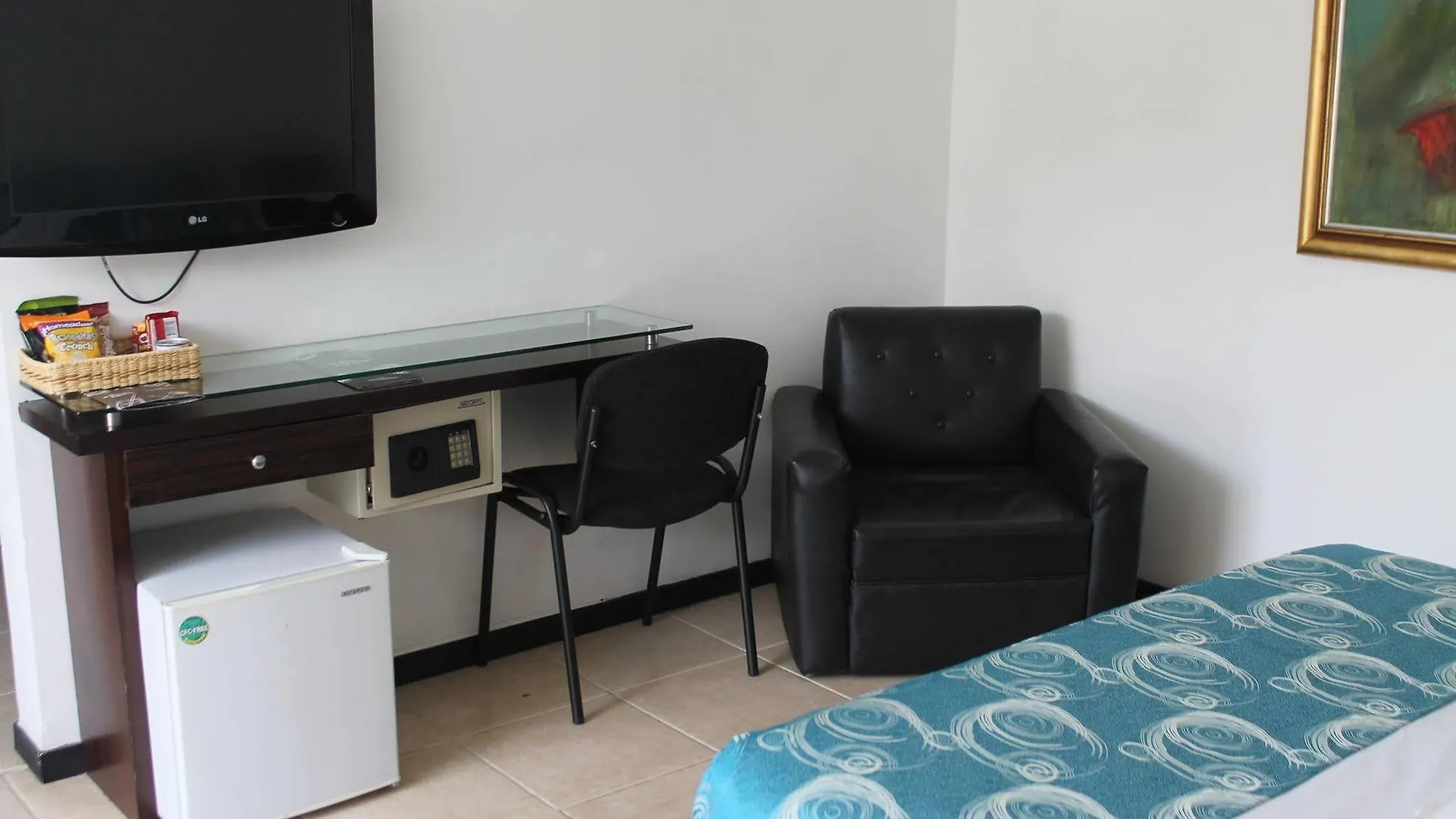 Greenview Medellin By St Hoteles 4*,