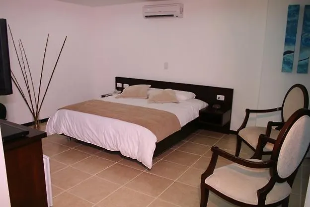Greenview Medellin By St Hoteles Hotel